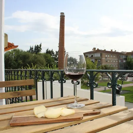 Casa Da Rainha Азамбужа