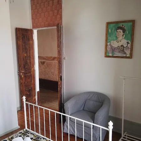 Casa Da Rainha Азамбужа